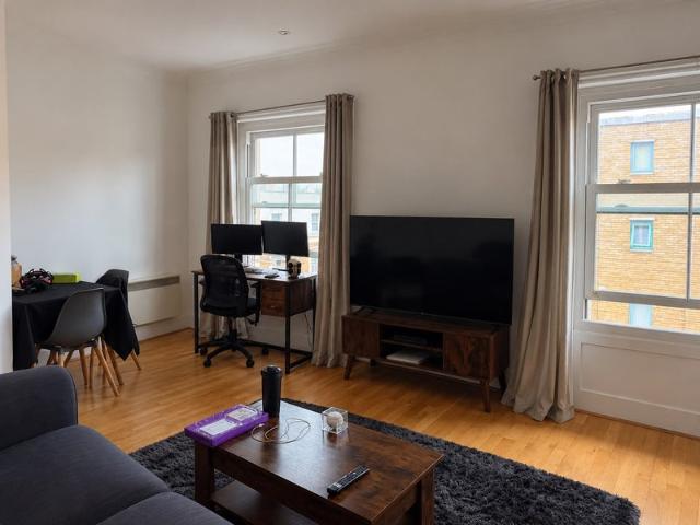 Apartment for rent in London Borough of Lambeth, Greater London