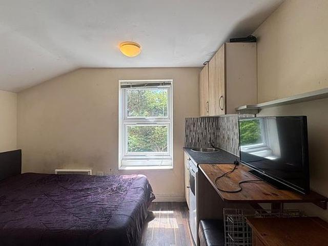 Apartment for rent in London Borough of Croydon, Selhurst