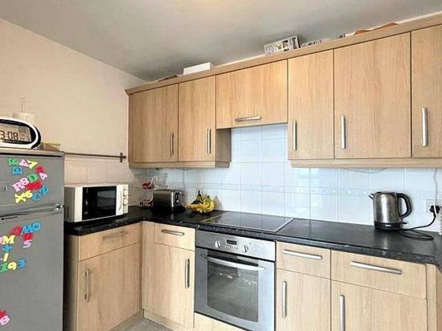 Apartment for rent in London Borough of Croydon, Thornton Heath