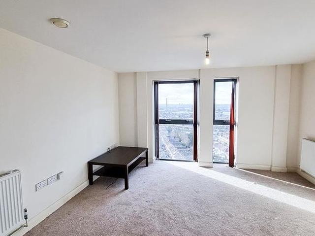 Apartment for rent in London Borough of Croydon, Thornton Heath