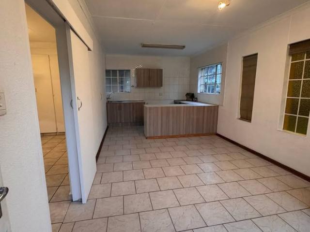 Flat for rent in Ekurhuleni, Gauteng