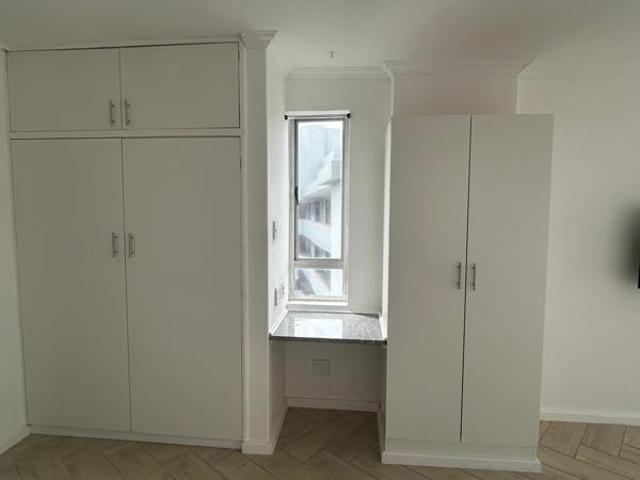 Flat for rent in Seaview, Kwazulu-natal