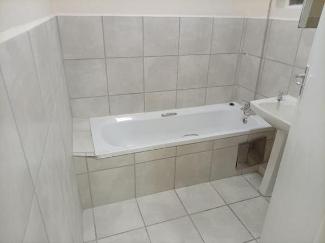 Flat for rent in Lejweleputswa, Free State