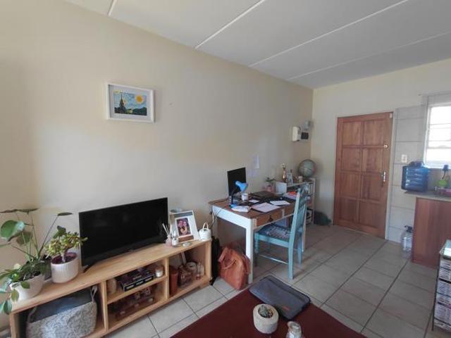 Flat for rent in Dr Kenneth Kaunda, North West