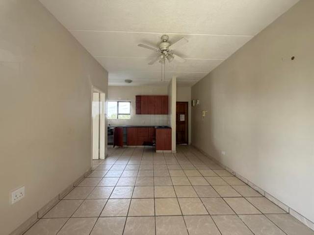 Apartment for sale in Dr Kenneth Kaunda, North West