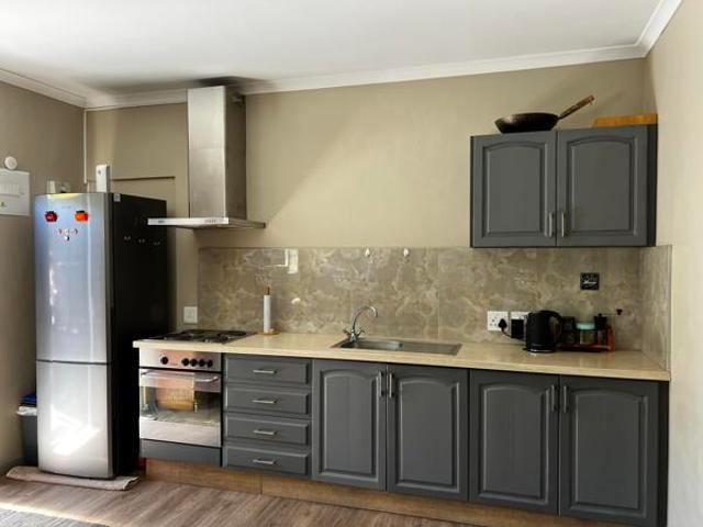 Flat for rent in Cape Town, Western Cape