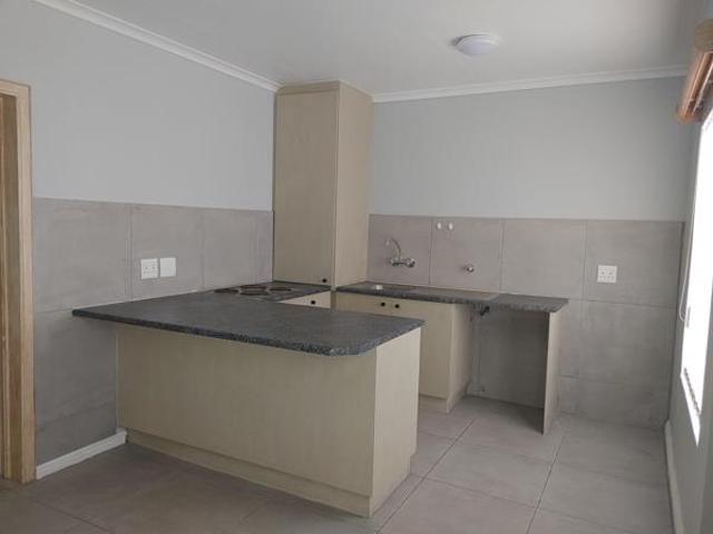 Flat for rent in Cape Town, Western Cape