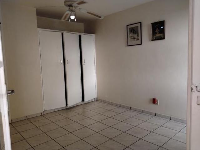 Flat for sale in UMhlathuze Municipality, Kwazulu-natal