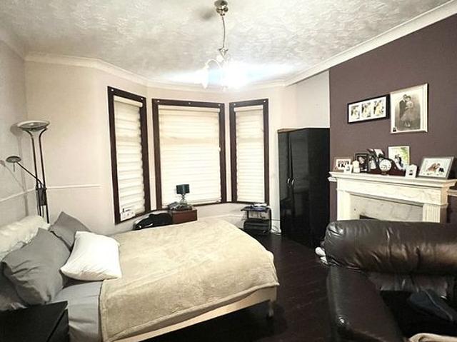 Apartment for rent in Brimsdown, Greater London