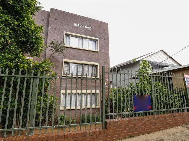 Flat for sale in Durban, Kwazulu-natal