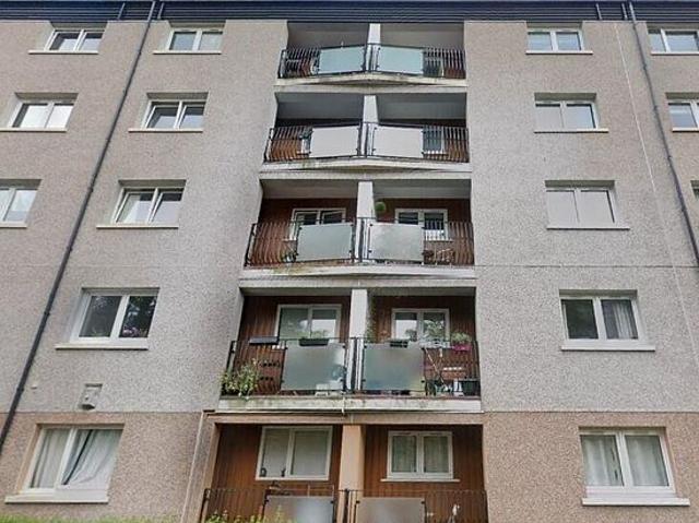 Apartment for rent in Dowanhill, Scotland