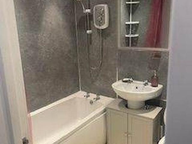 Apartment for rent in New Cathcart, Cathcart
