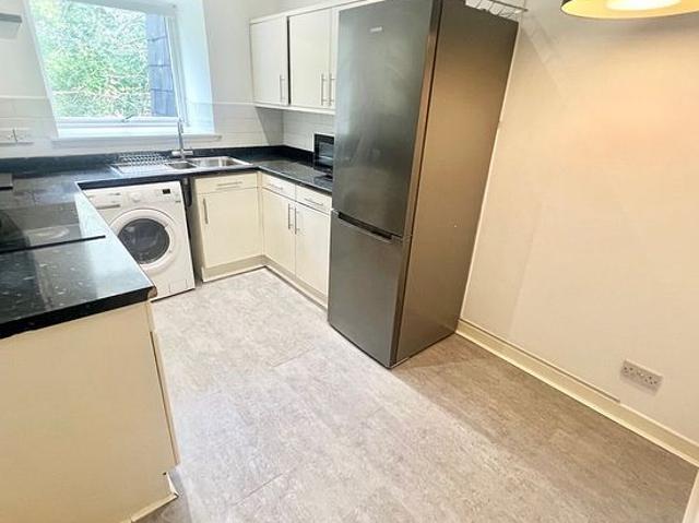 Apartment for rent in Langside, Scotland