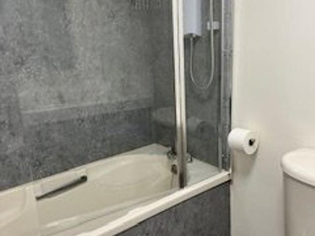 Apartment for rent in Rockvilla, Glasgow