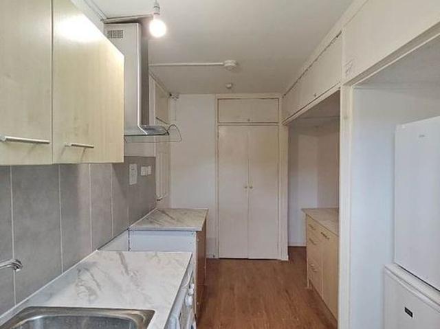 Apartment for rent in Wellmeadow, Scotland