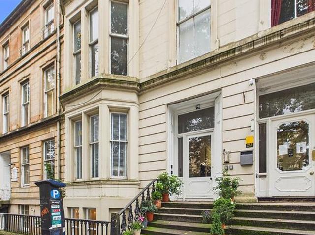 Apartment for rent in Hillhead, Scotland