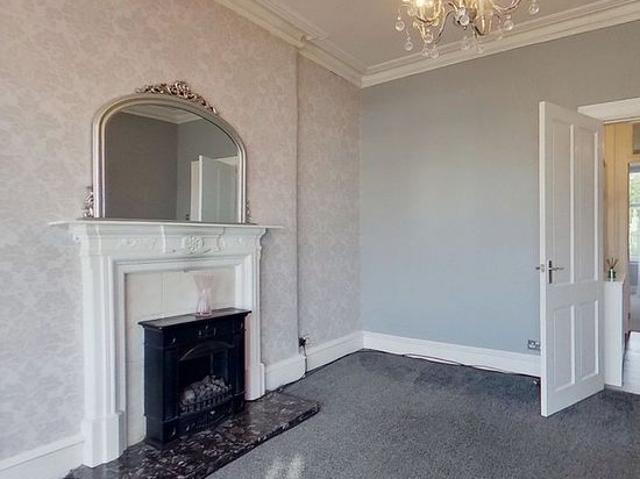 Apartment for rent in New Cathcart, Glasgow