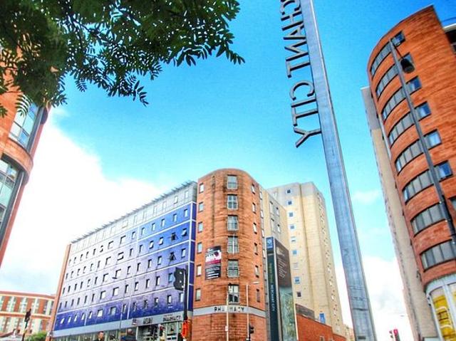 Apartment for rent in Merchant City, Scotland