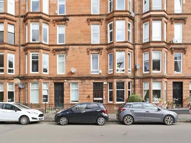 Apartment for rent in Shawmoss, Glasgow