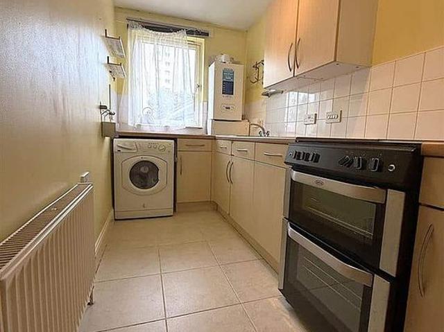 Apartment for rent in Cowlairs, Springburn