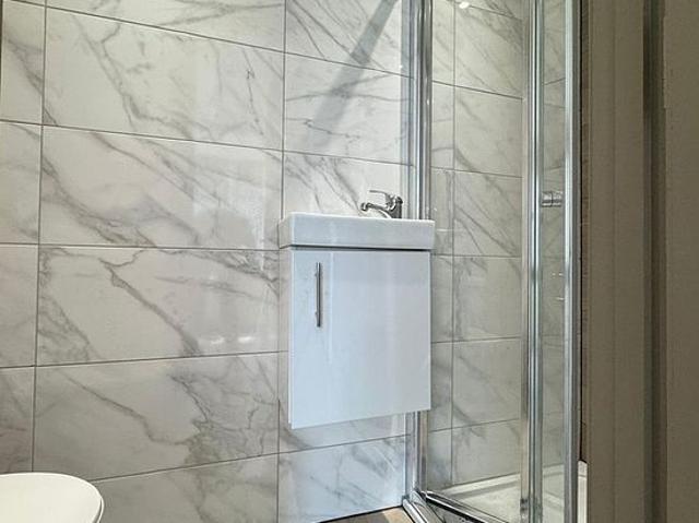 Apartment for rent in London Borough of Ealing, Perivale