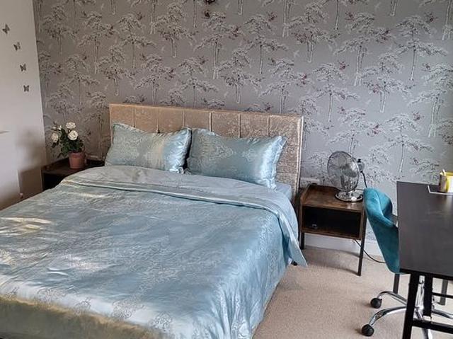 Apartment for rent in South Harrow, Greater London