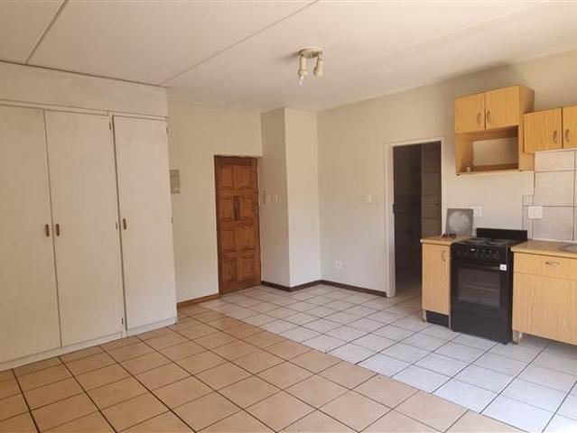 Flat for sale in Pretoria