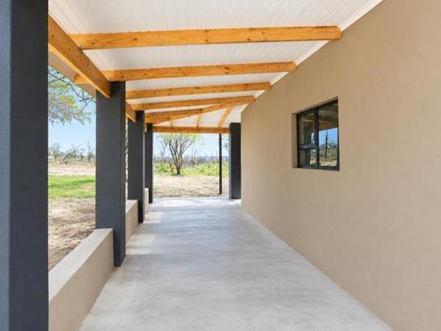 Flat for rent in Hoedspruit, Maruleng Local Municipality