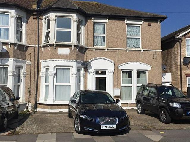 Apartment for rent in London Borough of Redbridge, Greater London