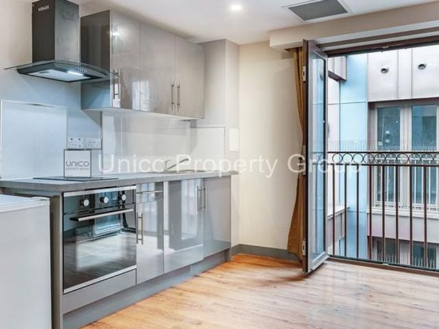 Apartment for rent in Greater London