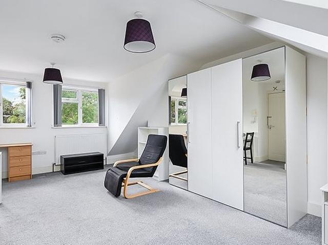 Apartment for rent in London Borough of Hounslow, Greater London