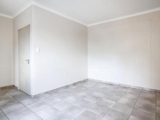 Flat for rent in Ekurhuleni, Gauteng