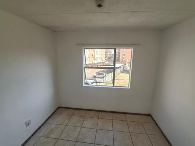Flat for rent in Ekurhuleni, Gauteng