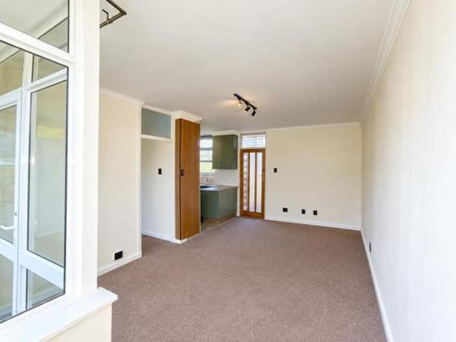 Flat for rent in Cape Town, Western Cape