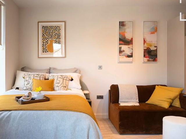 Apartment for rent in Norbiton, Greater London