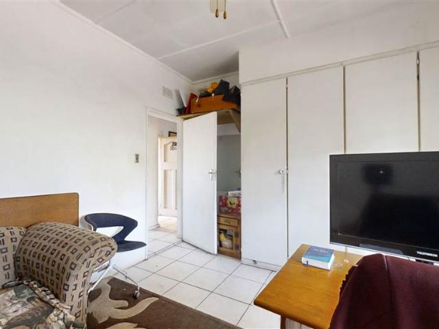 Flat for sale in Ekurhuleni, Gauteng