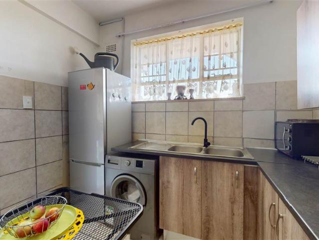 Flat for sale in Ekurhuleni, Gauteng