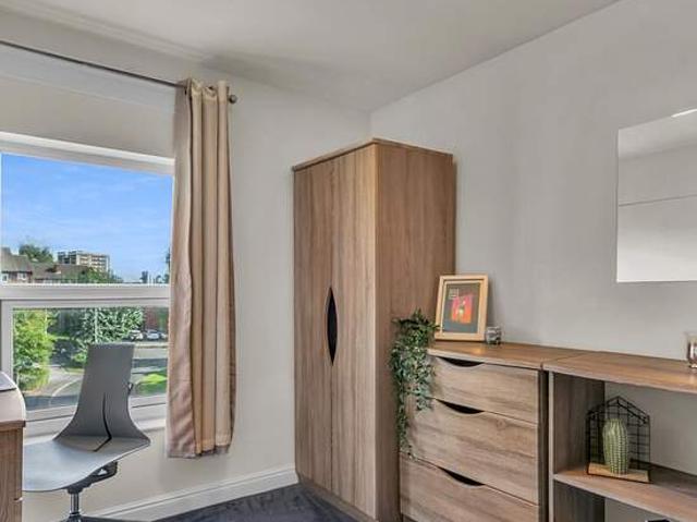 Apartment for rent in Hyde Park, West Yorkshire