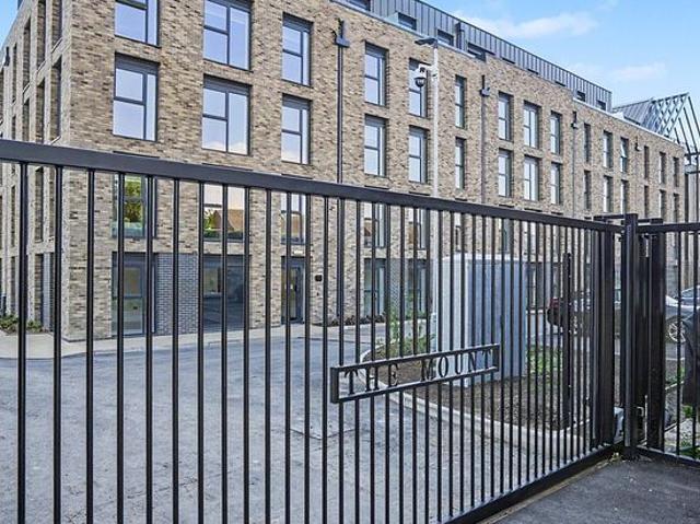 Apartment for rent in Richmond Hill, West Yorkshire