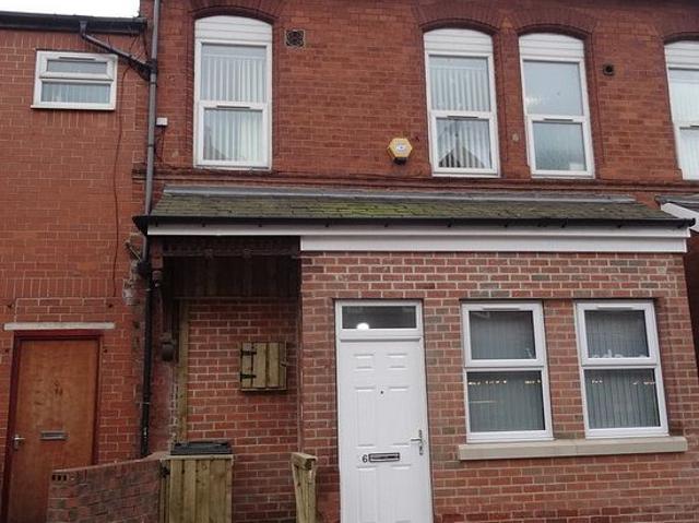 Apartment for rent in Harehills, Leeds