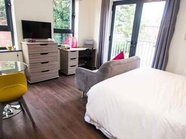 Apartment for rent in Burley, West Yorkshire
