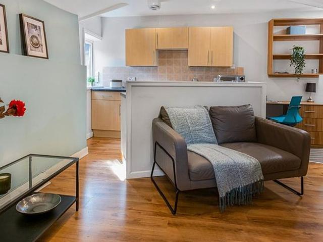 Apartment for rent in Burley, West Yorkshire