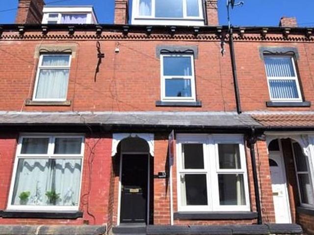 Apartment for rent in Armley, West Yorkshire