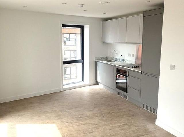 Apartment for rent in Richmond Hill, West Yorkshire
