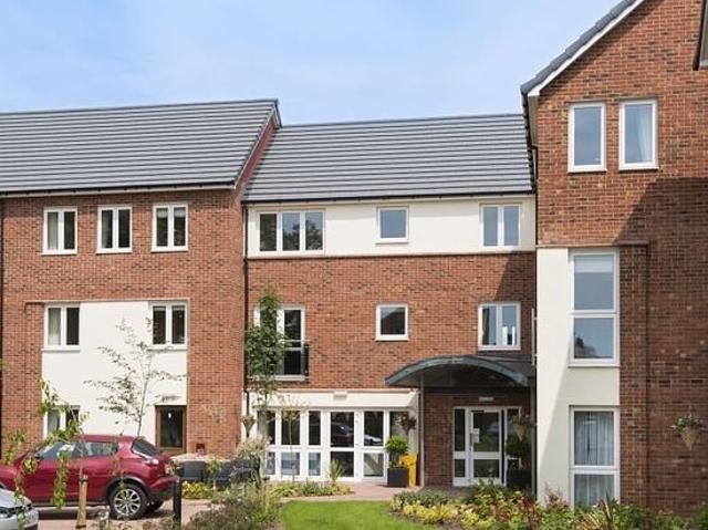 Apartment for rent in Calderstones