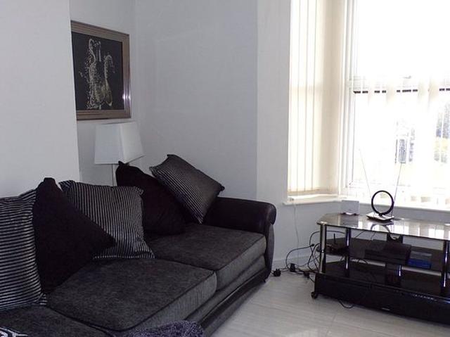 Apartment for rent in Calderstones