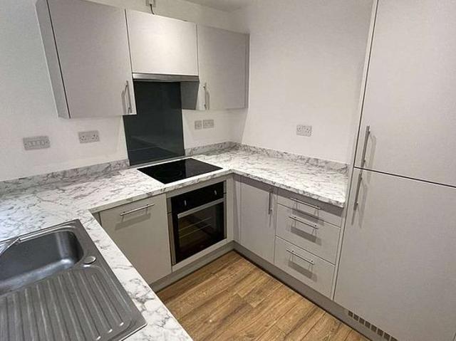 Apartment for rent in Calderstones