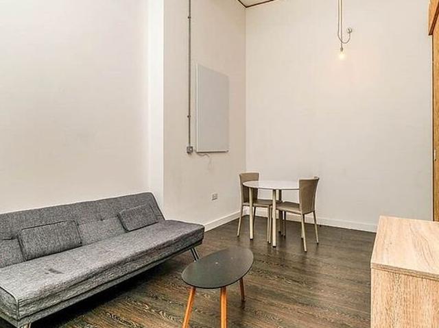 Apartment for rent in Toxteth, Liverpool