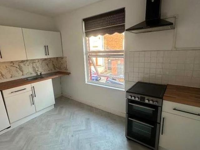 Apartment for rent in Calderstones