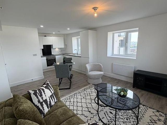 Apartment for rent in Calderstones